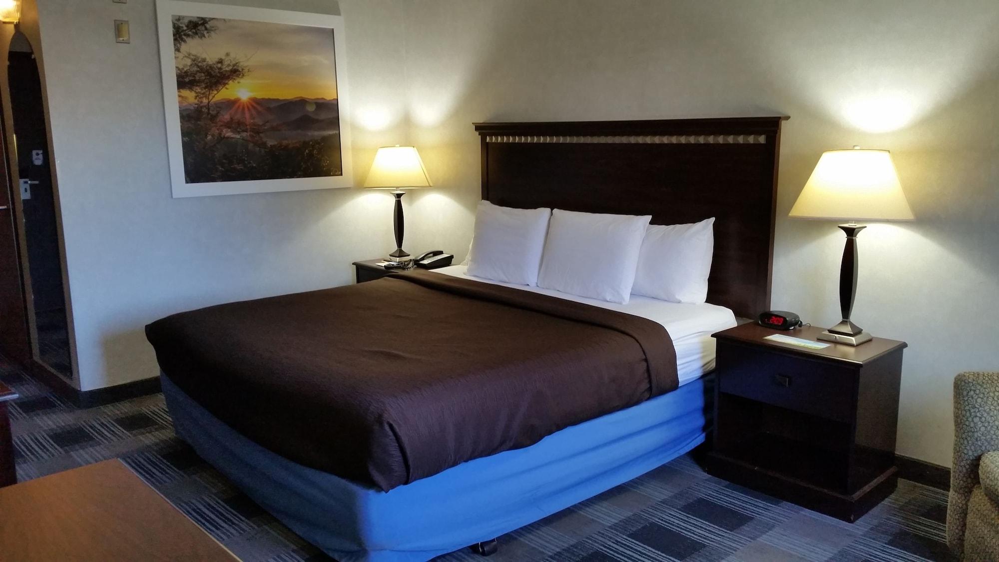 Days Inn & Suites By Wyndham Vancouver Bagian luar foto